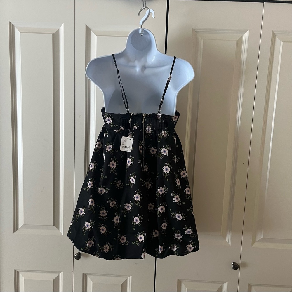 🌸🖤 Free People Floral Babydoll Mini Dress – New With Tags 🖤🌸 - Picture 3 of 7